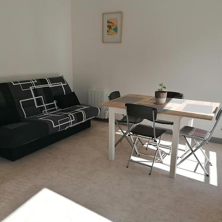 Appartement-Vierzon-Centre Luaran gambar