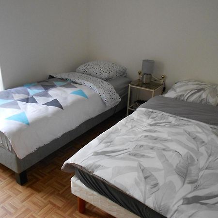 Appartement-Vierzon-Centre Luaran gambar
