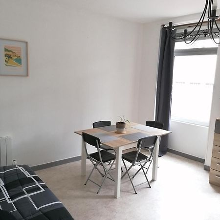 Appartement-Vierzon-Centre Luaran gambar