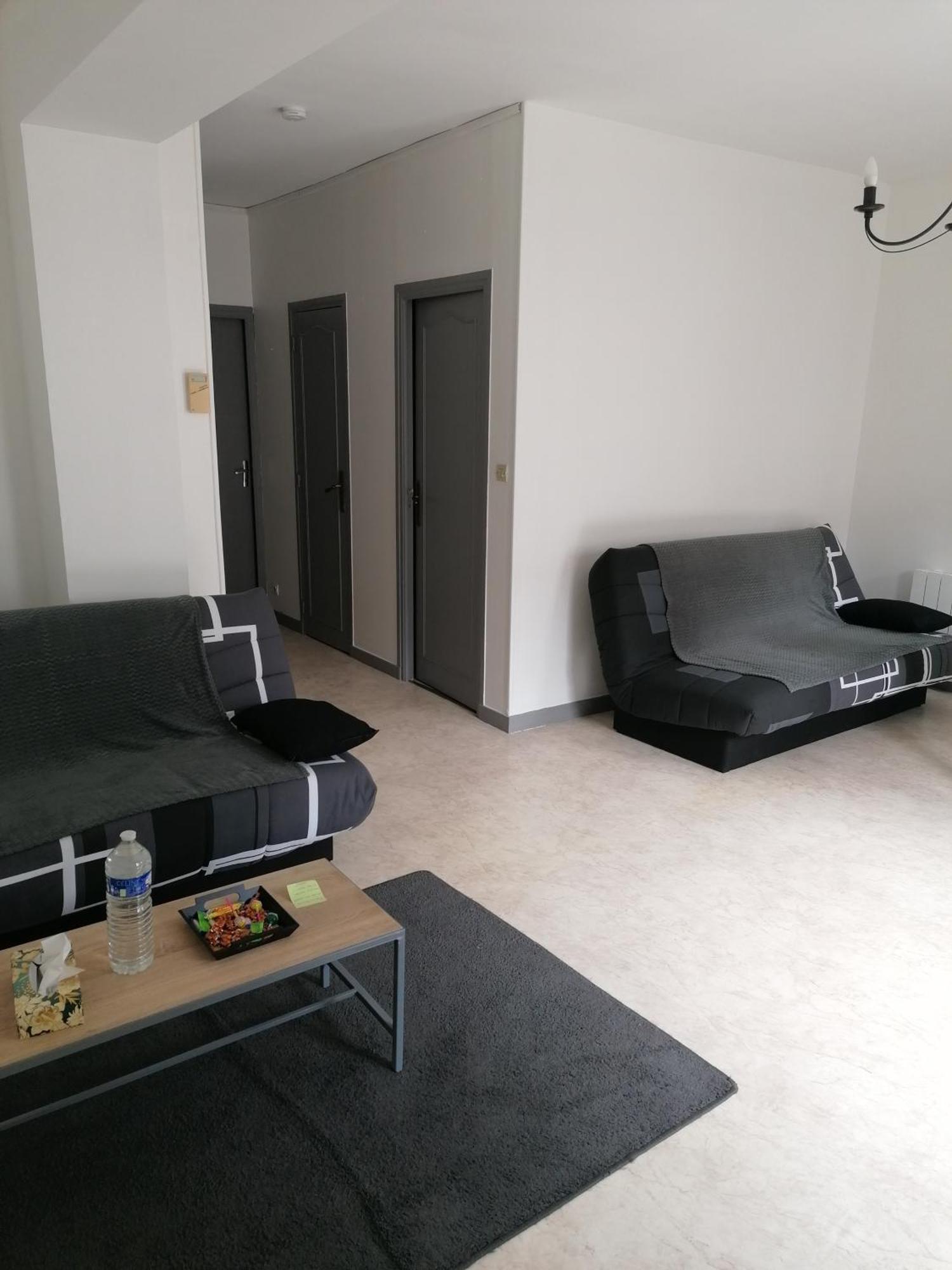 Appartement-Vierzon-Centre Luaran gambar