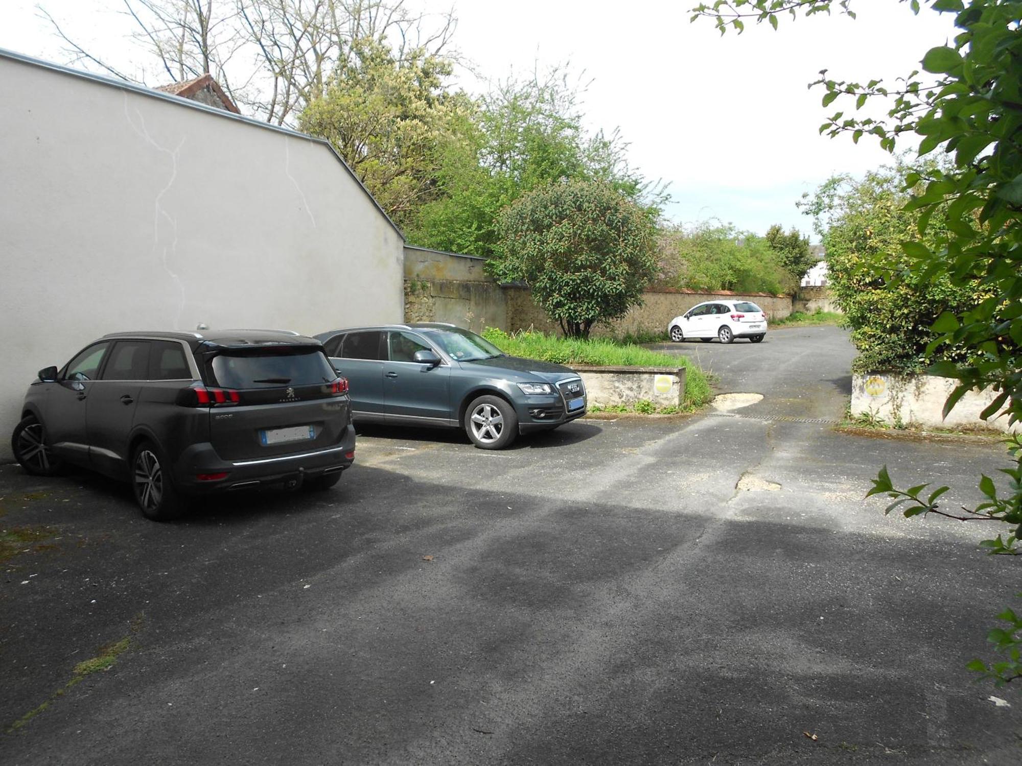 Appartement-Vierzon-Centre Luaran gambar